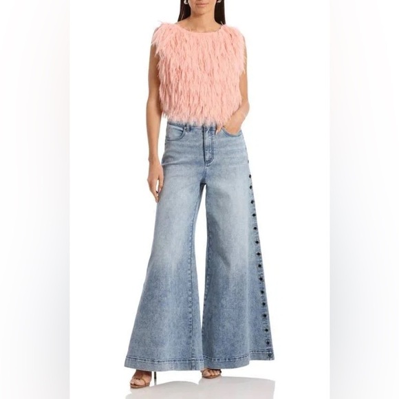 AvecLes Filles Pink Faux Fur Sleeveless Top Size Small - Picture 1 of 9